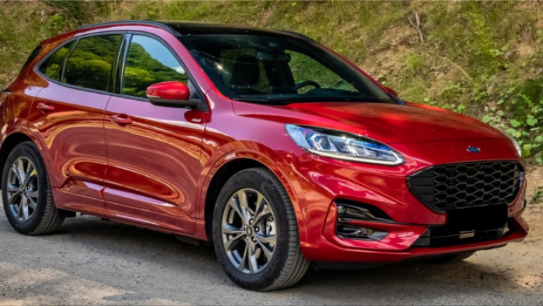The 2021 Ford Kuga Hybrid SUV travels for 1,000 km