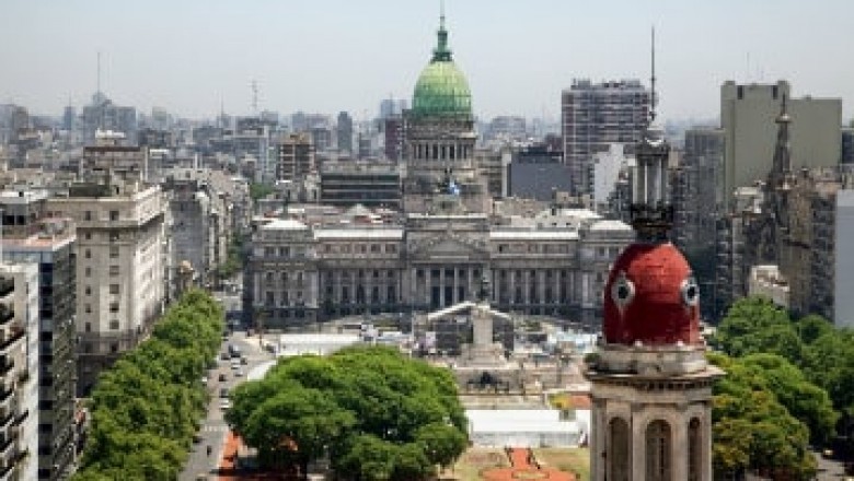 Tourist and Foreign Executive Travelers in Argentina