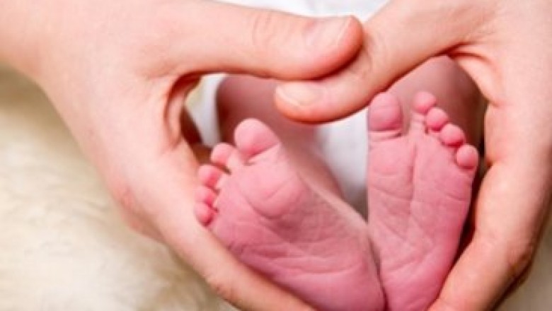 Surrogate mother requirements