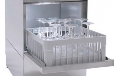 Laboratory Glassware Washer Always Carries The Risk For Breakage When It Is Hand Washed