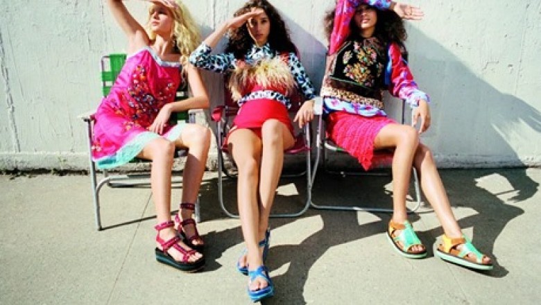 New In Clothing – Some Useful Ways For Retailers While Stocking Wholesale Women Clothing In Uk!