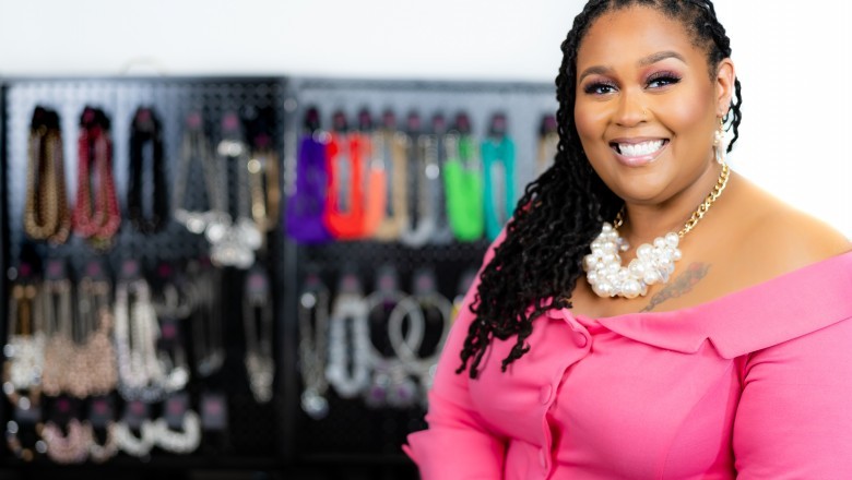 Meet the Nurse Helping Hundreds of US Women & Men Get Their Cash and Confidence Up