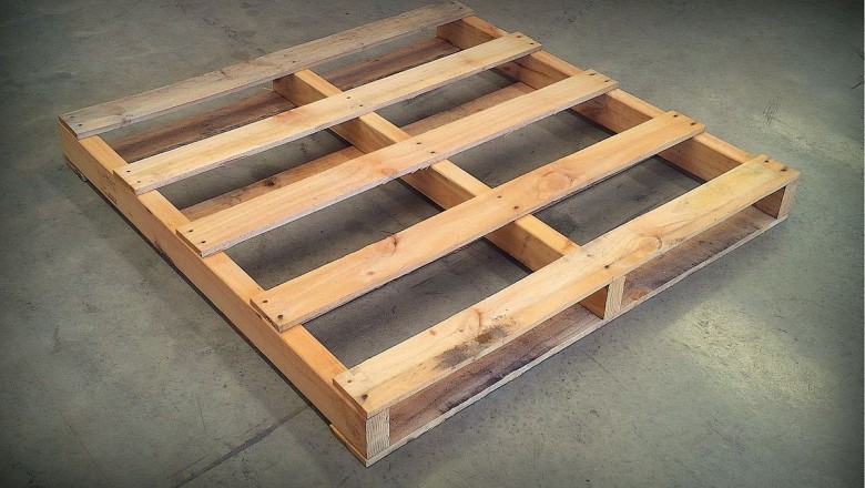The Pros and Cons of Wooden Pallets