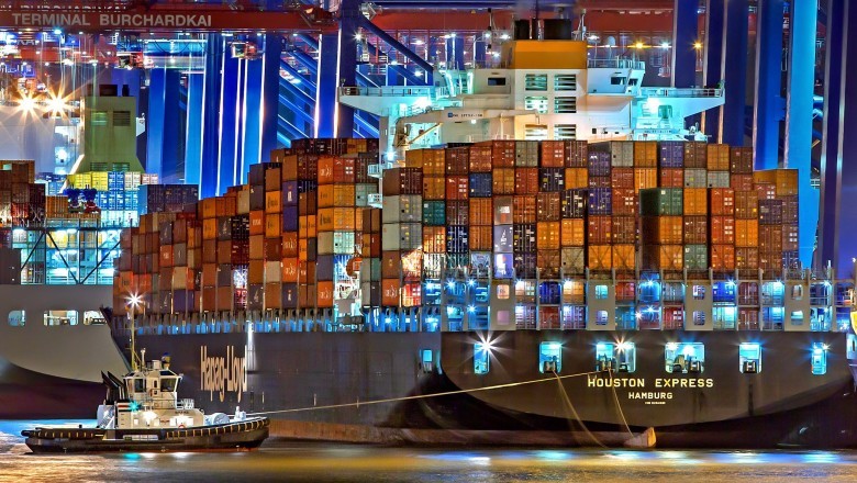 What are the most common freight shipping terms?