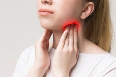 Can we treat chronic pain syndrome with low-dose naltrexone?