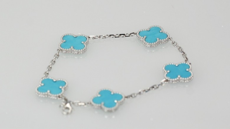 Get Van Cleef Bracelet