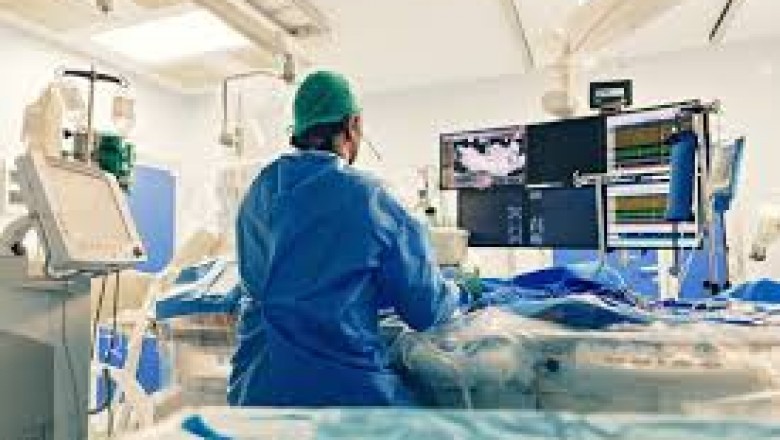 What type of doctor treats vein issues?