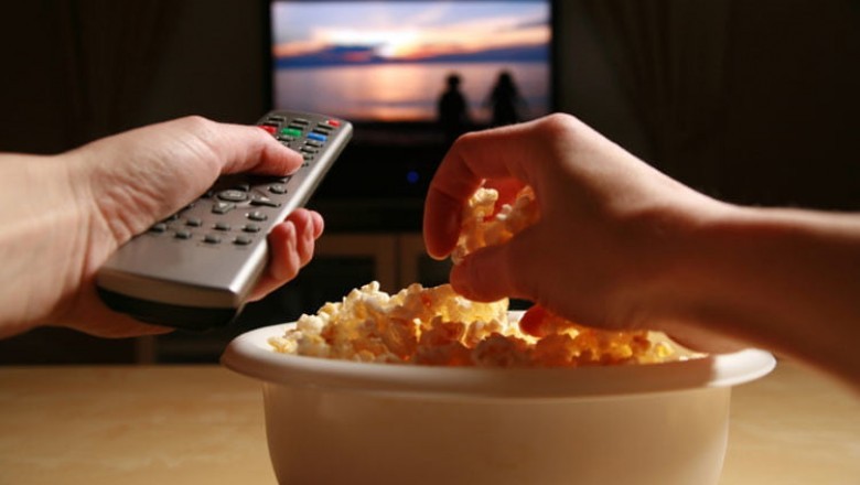 Get 4 Benefits of Watching Movies Online