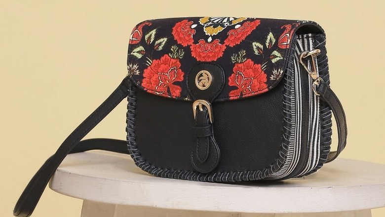 Let’s Get You Ready! From Dresses to Clutches for Party!