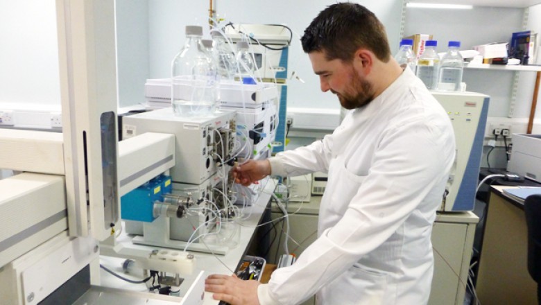 Clinical mass spectrometry is widely used in research and specialist clinical laboratories, and its use in conventional laboratories is rapidly rising.