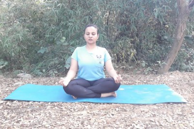 Yoga poses/exercises for back pain | Superyogis