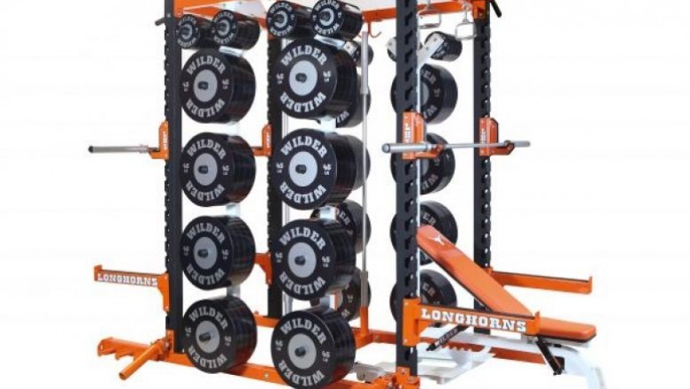 What are the characteristics of Garage workout equipment power racks?