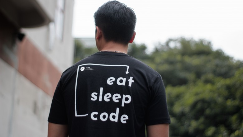 What is the best website to buy customized T-shirts in Saudi Arabia?- Quora
