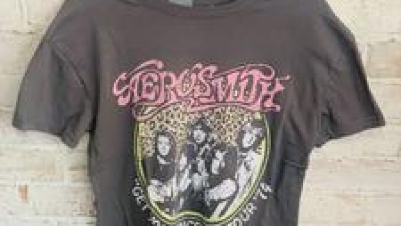 Online Casual Graphic Tees For Womens