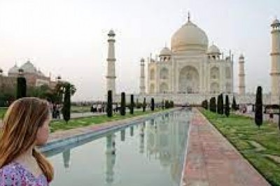 Soliloquy of Shah Jahan overlooking the Taj Mahal