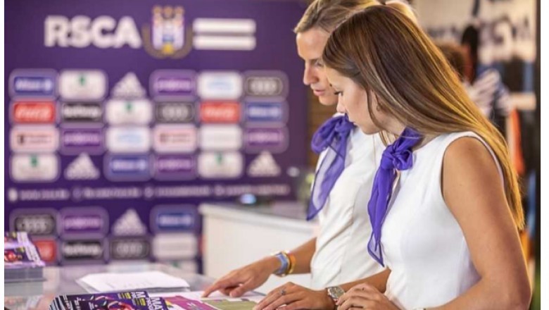 Hostesses agency in Belgium
