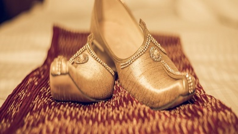 Global Footwear Market Size, Share, Trend & Forecast 2026
