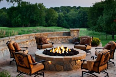 Guidelines to Build a Multi Purpose Fire Pit for Your Backyard