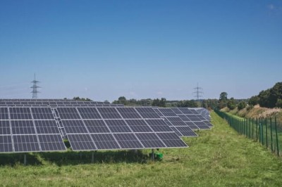 How does a solar panel work?