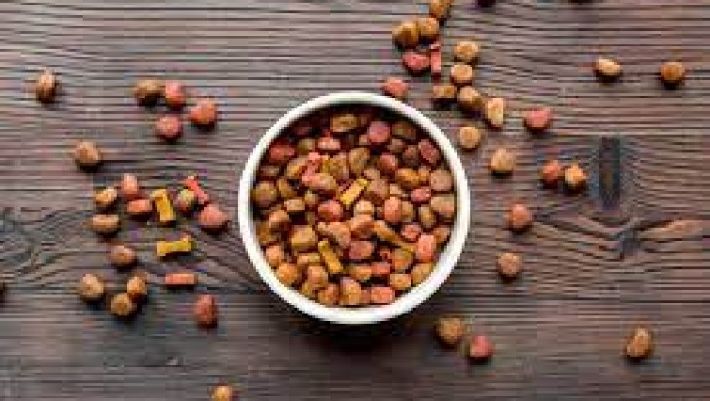 Global Pet Food Market Size By Type,By Application, By Geographic Scope and Forecast (2021-2027)