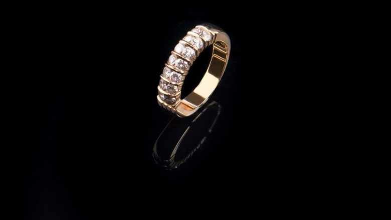 Important Reasons To Gift One Jewelry