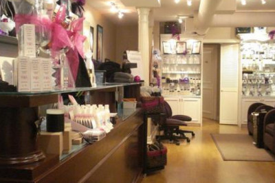 Antica Farmacista Forest Hill Village