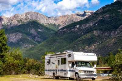Sales Revenue of North America Recreational Vehicle (SAN) Market to Soar in the Near Future Owing to Growing Consumer Adoption
