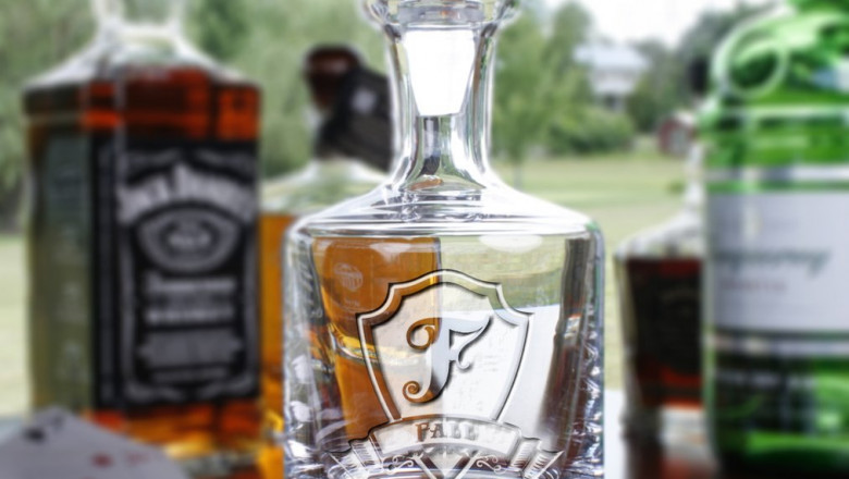The 6 Bar Tools You Need for Making Excellent Whiskey Cocktails