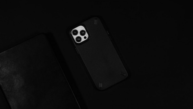 Top 9 Best iPhone 13 Pro Max Cases Under $20 - Oct 2021