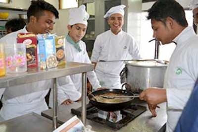 A career in Hotel Management and job opportunities | HIT DOON