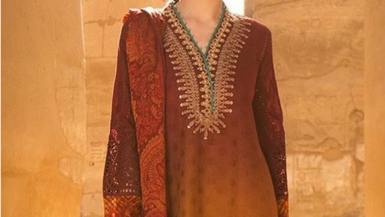 Unstitched Printed Lawn Suits