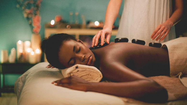 Do You Want to Have Massage Therapy? Visit Lakeside Natural Health Centre