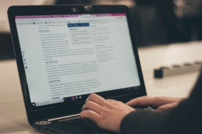 Why Are Laptops A Good Device For University Assignments?