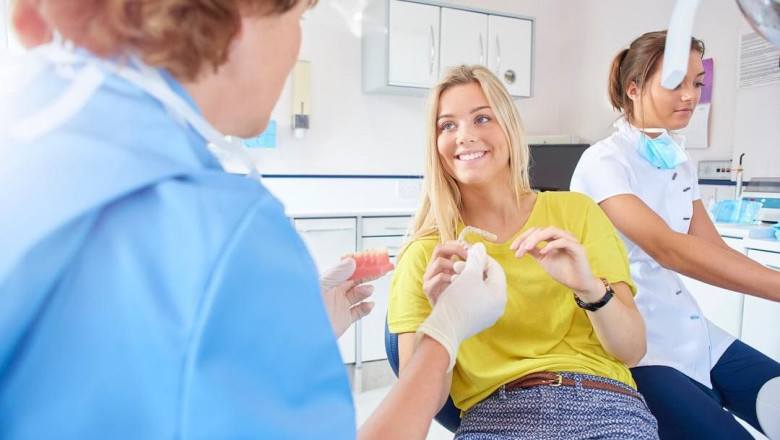 Why Hire Family Dentists for Oral Hygiene?