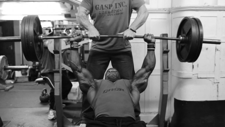 4 Tips for Improving Your Bodybuilding Regimen