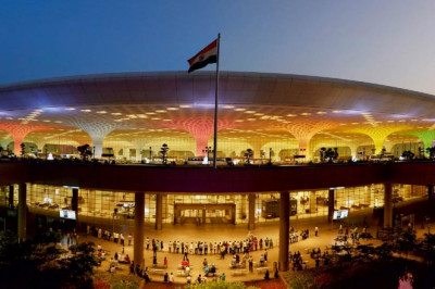 Emirates, Qatar and Turkish among top cargo carriers in Q3 CY2021 from Mumbai