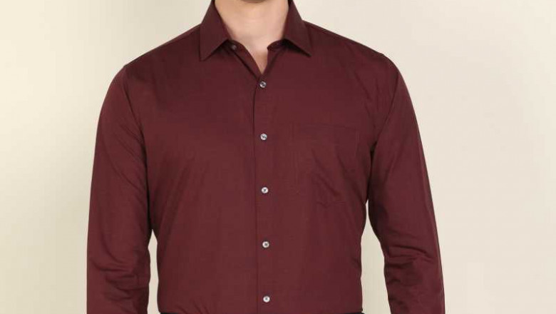 VAN HEUSEN Men Slim Fit Solid Formal Shirt