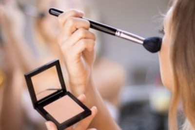4 Makeup Tips for Luminous Skin Year-Round