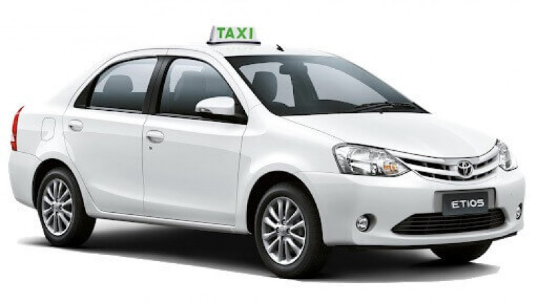 Car and taxi rental service in Udaipur