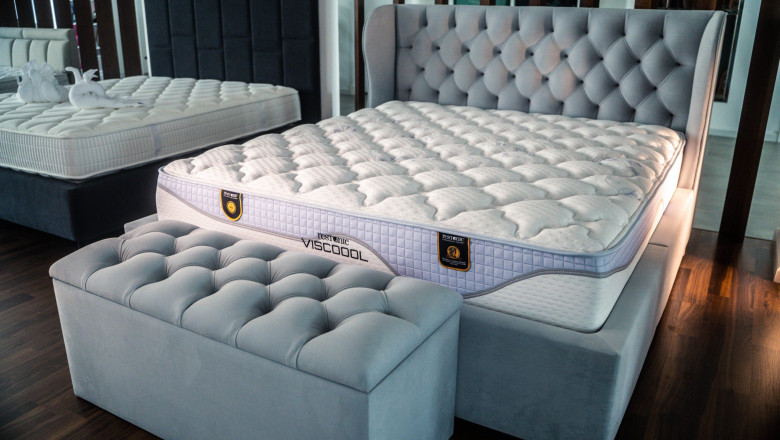 HAPPINESS CAN BE FOUND IN THE BEST OF PLACES