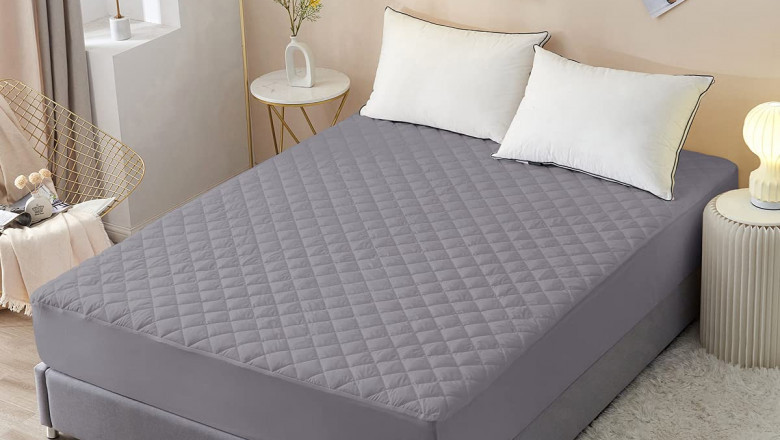 DREAM CARE Quilted Waterproof Single Bed Size Mattress Protector Grey