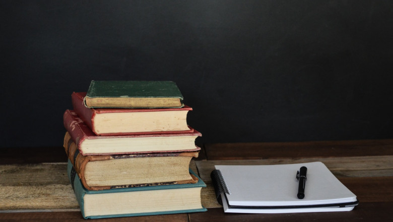 “How to Find a Pocket-Friendly Service That Helps Me Do My Assignment Faster?”