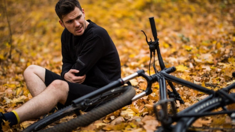 How Does a Sports Injury Clinic Help Injured Athletes?