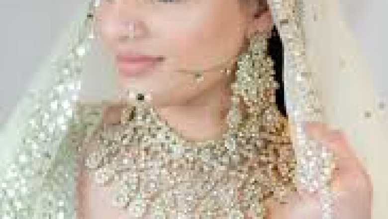 Best Bridal Hair makeup Artist