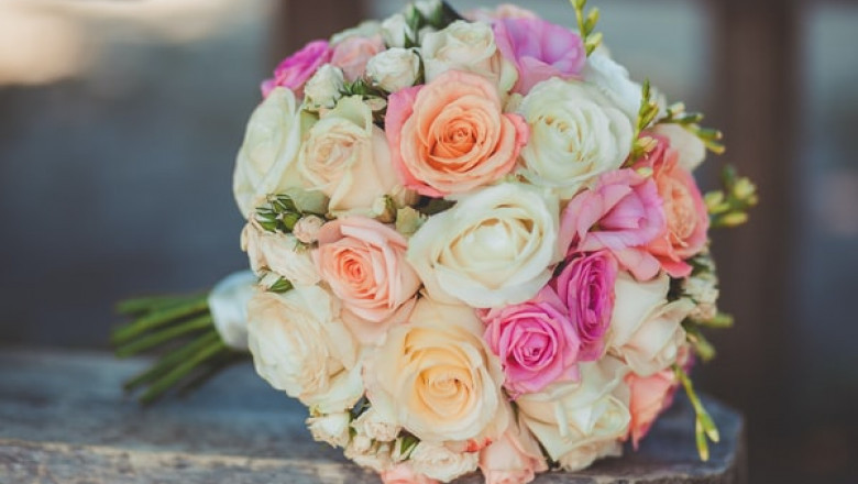 Why Should You Learn How to Create a Sola Wood Flower Bouquet?