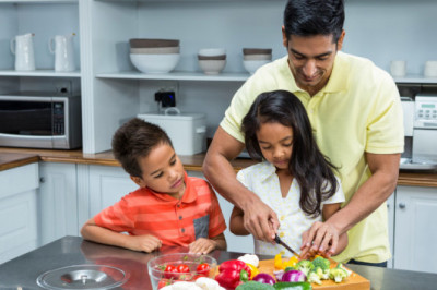 Nutrition For Kids During Pandemic: Healthy Snacks And Tips For Children