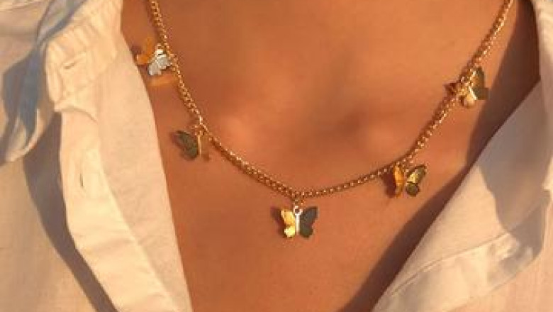 gold chain and necklaces