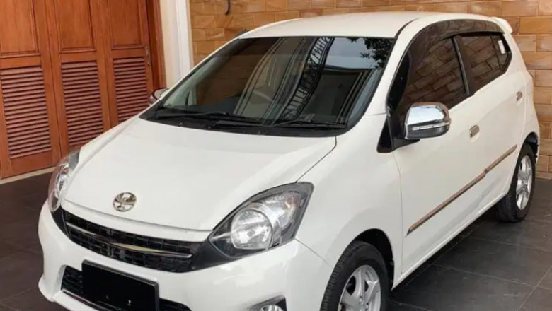 Perbandingan Ayla dan Brio, Pilih Daihatsu atau Honda?