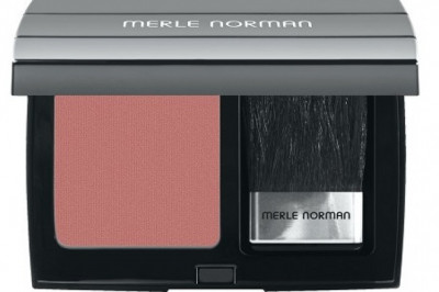 Powder or Liquid: What Kind of Cheek Blush Should You Use?