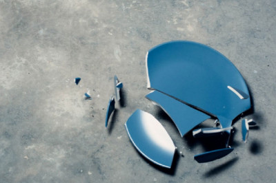 SHOULD YOU ADMIT YOUR MISTAKES?